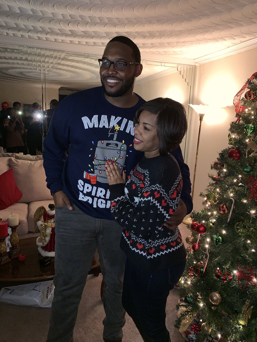 CHS_ADFerguson's tweet photo. So she said yea! 🙏🏾😈 https://t.co/4fBNbzt2cS