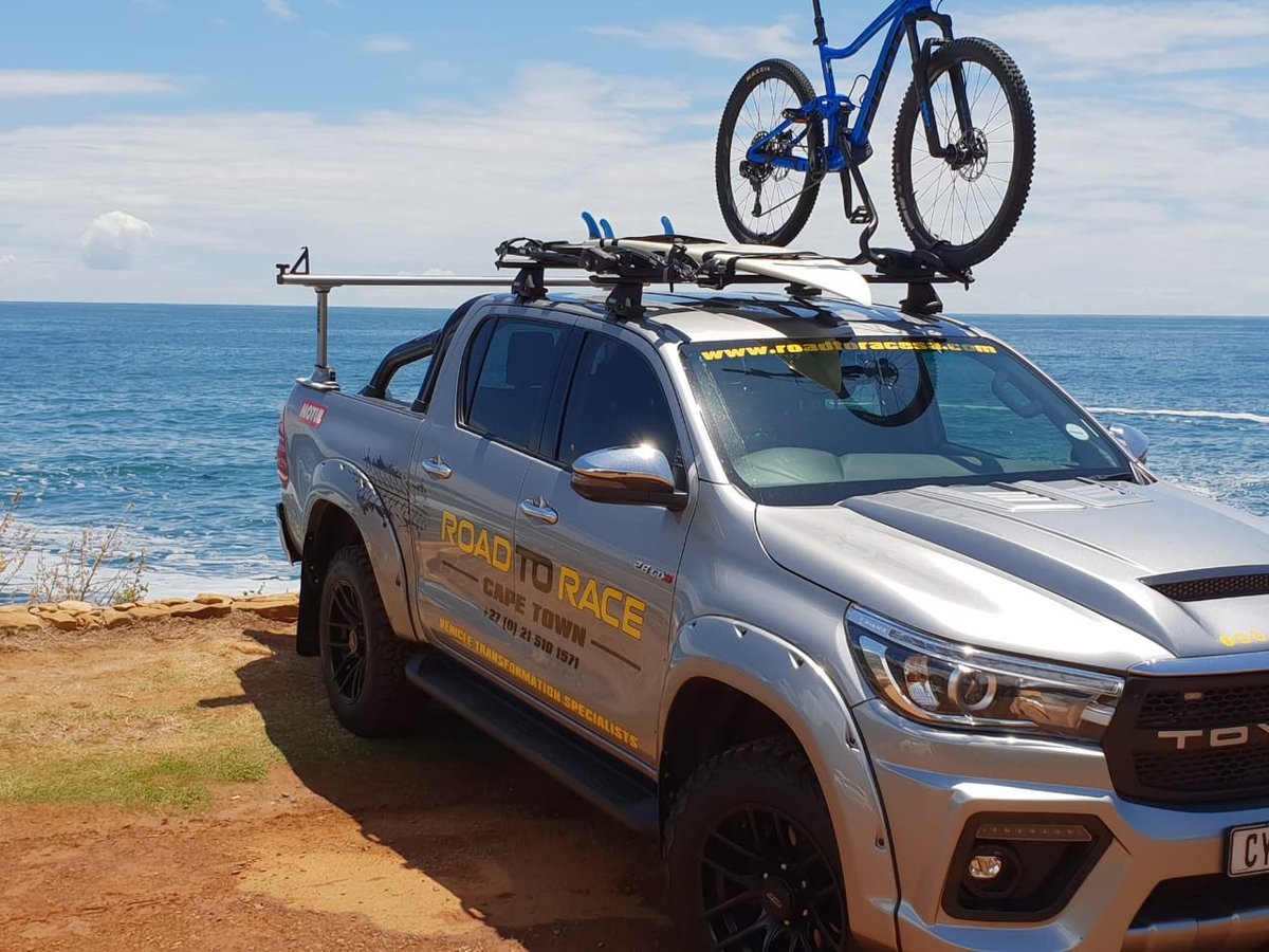 How’s your December going? We are utilizing this RTR36 Toyota Hilux to the max🤩🏄🏼‍♂️🚴🏼‍♀️ Thank you <a href="/thule_sa/">Thule South Africa</a> for this insane rack🙌🏻🔥#bestinthebusiness #transformation #toyotahilux #upgrade #holidays #capetown