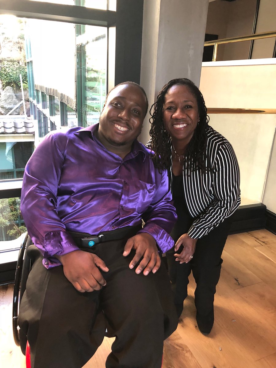 EqualAccessNy2's tweet photo. Two of the greatest moments for me of 2018 being inducted into the 2018 @impactfund #HOF this past February also meeting &amp; getting complimented by possibly one of the greatest figures I've ever met in person @Sifill_LDF can't wait to see what 2019 holds #EqualAccess #Strong2018 https://t.co/CdmYhqHPBC