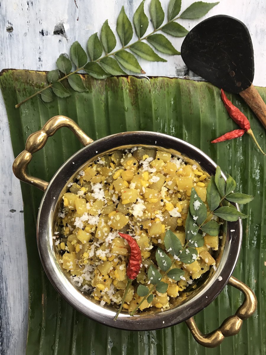 MomsKitchenWork's tweet photo. Vazhaithandu Curry With Moong Dal https://t.co/LiljJyAmLE https://t.co/LFfBmRBXmj