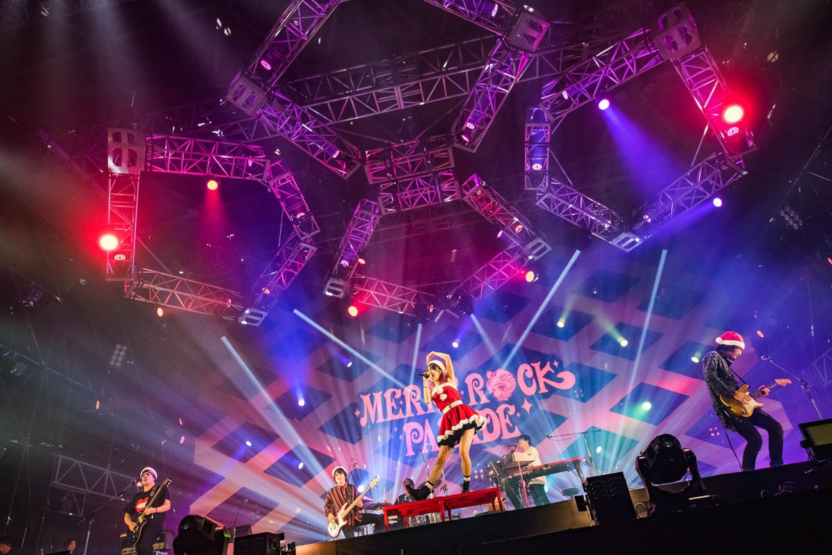 Merry Rock Parade Mrp18クイックレポート Bless Stage Lisa セットリスト 1 Rock Mode 2 Rising Hope 3 だってアタシのヒーロー 4 Adamas 5 Little Devil Parade Photo 郡元菜摘 T Co Rsr5fs4nvf