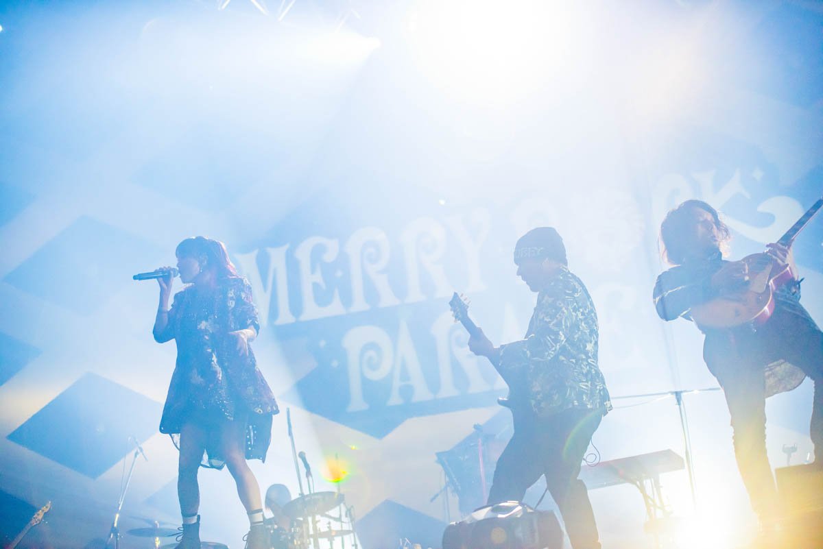 Merry Rock Parade Mrp18クイックレポート Bless Stage Lisa セットリスト 1 Rock Mode 2 Rising Hope 3 だってアタシのヒーロー 4 Adamas 5 Little Devil Parade Photo 郡元菜摘 T Co Rsr5fs4nvf