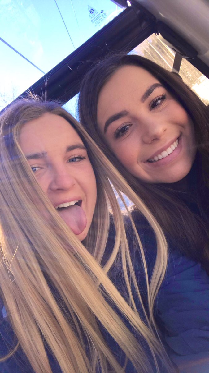 mae_brea's tweet photo. Love my girls♥️ https://t.co/qpojInVPCG
