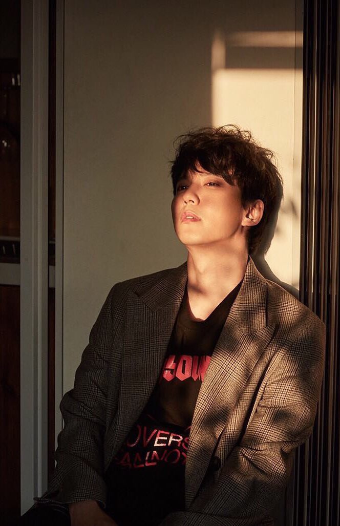 he0dang's tweet photo. kim namgil beneran udah 37 tahun??? hahaha gabisa percaya gue setelah serangan photoshoot barunya ini 🤪 https://t.co/v9gzxlLTUO