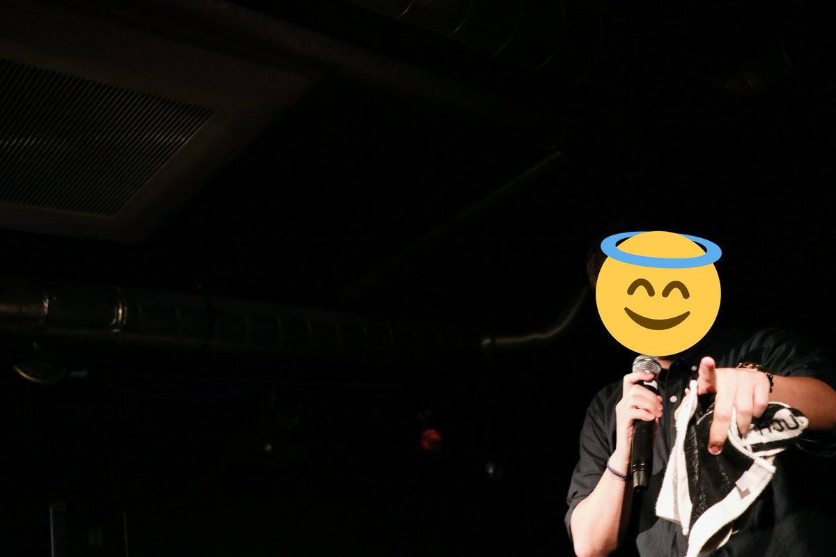 Naporitan_napo's tweet image. セトリは

1.雲散霧消
2.狂乱Heykids!
3.悪魔の踊り方

でした！

写真はライブ中何かを見つけたナポリタン(覚えてない)

#csclive