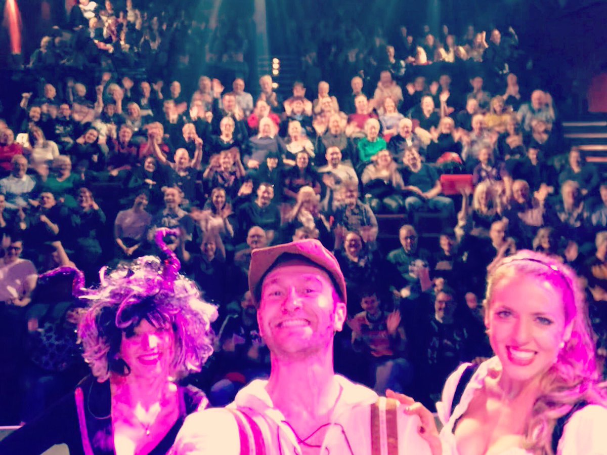 Thank you to our amazing Saturday night audience @trinityartscentre #gainsborough What a great way to finish before the Christmas break. We’re back on the road on 3rd Jan at @theorchardtheatre. Have a great Christmas. #adultpanto