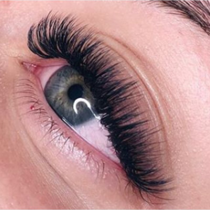 LashBase's tweet photo. These lashes are 100% what dreams are made of!
--
Jaz has gone and smashed it again in the lash game with these 5D beauties!
--
Work by @bellabeauty_13
Lashes by @lashbase_ltd
--
#lashbase #lashes #lashboss #lashextension #volumelashes #ruvol https://t.co/uE5yrH5hEE