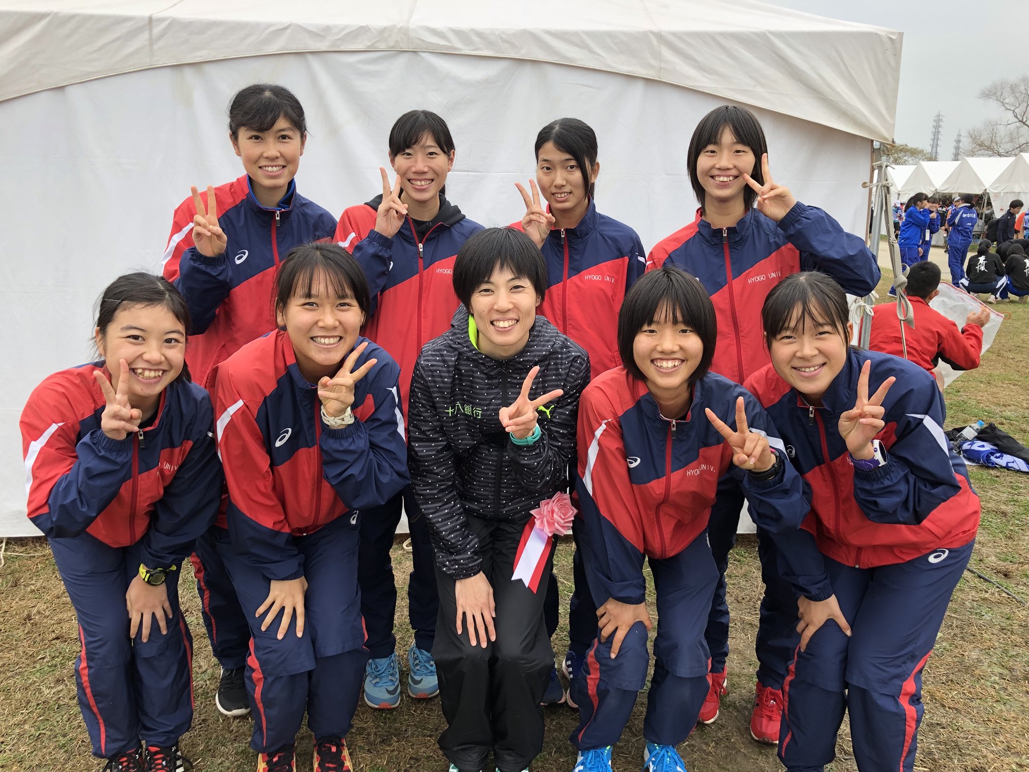 兵庫大学女子駅伝部 on X: 加古川マラソン大会 女子10km 山本千絵 37分08秒 1位 清水里穂 37分43秒 2位 神村彩輝 39分45秒  3位 佐藤千夏 41分15秒 5位 豊田祐歌 43分02秒 8位 t.coD3IrAXU4hd  X