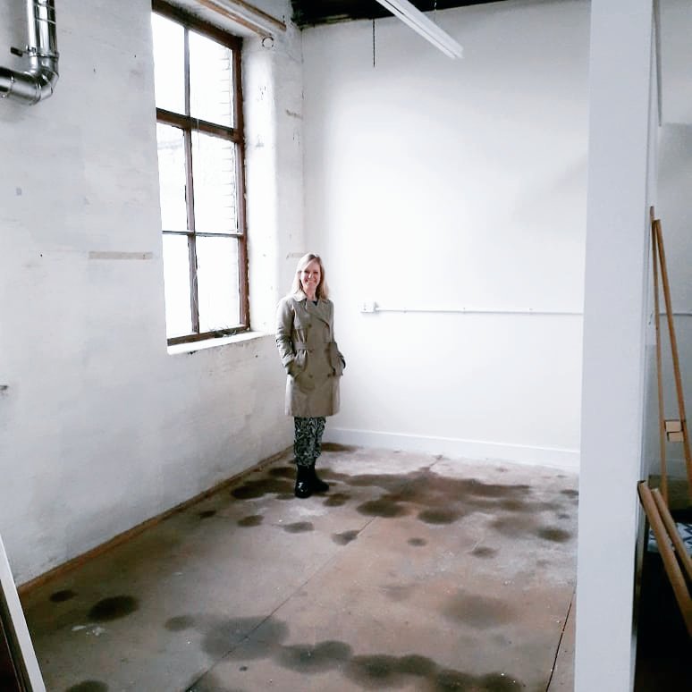 janevwalkley's tweet image. I have a new studio from 1st Jan.  You'll find me here &amp;gt;&amp;gt;&amp;gt;&amp;gt; The Spinning Mill Studios @sunnybankmills .  #britishtapestry #tapestryweave #jesmonite #artiststudio