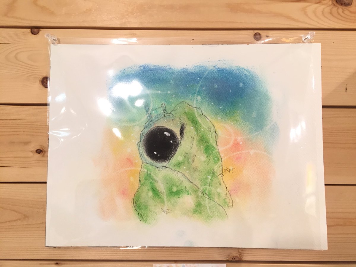 ito_tatumasa's tweet image. 昨日の描き描きできましたー。
本日最終日！！今年最後の展示です！！お待ちしております！
21時までいまーす！！
見納めの作品もありますので、是非！
@たつまさ個展
【幸せ願いロボ】
15:00 -21:00 
#ARTLabOMM
#ART  #個展 #優しい絵 #たつまさ