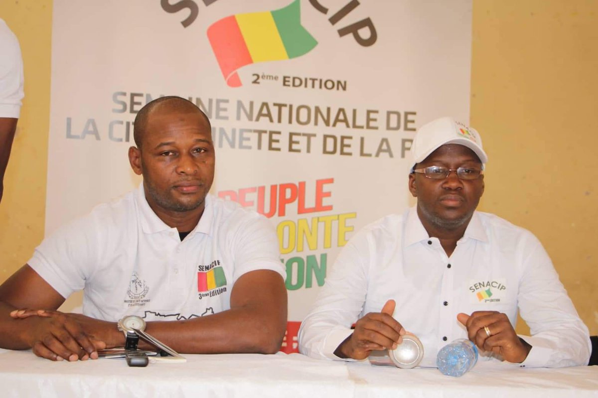 destin_en's tweet photo. #SENACIP 
Conférence sur la Gestion des #Dechets de la COMMUNE de RATOMA @DAMALCAM @gcurtisgn @ablogui @IbrahimaKFofana @IbrahimaANiang @GouvGN @EmbassyConakry @StateIVLP @DialloIbrem @Daraba224 @USAIDGuinea @AmbaFrGuinee @LamineGUIRASSY  @pcudguinee @StateDept 
#DestinEnMain https://t.co/WlWDkmvqzM