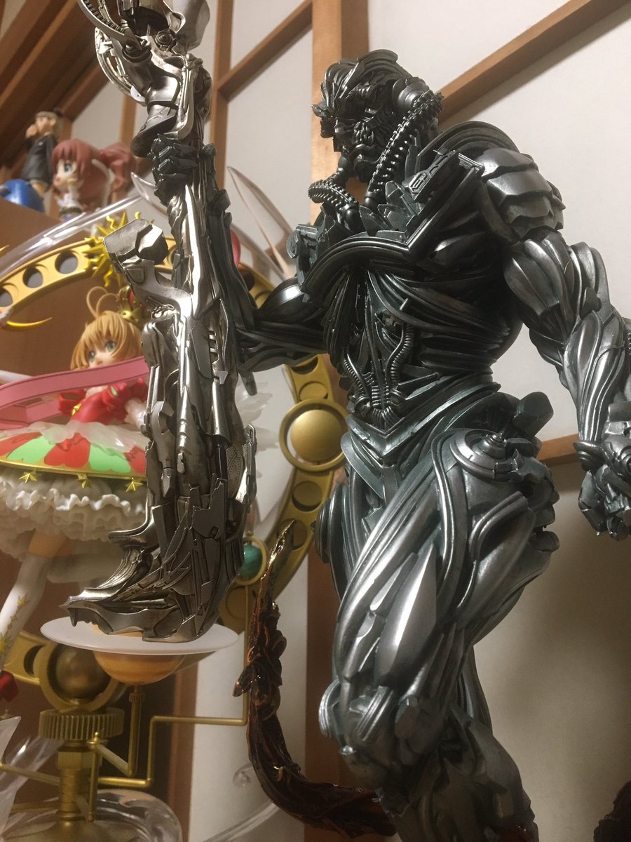 生頼範義展限定スタチュー 寺田克也氏デザイン・竹谷隆之氏原型