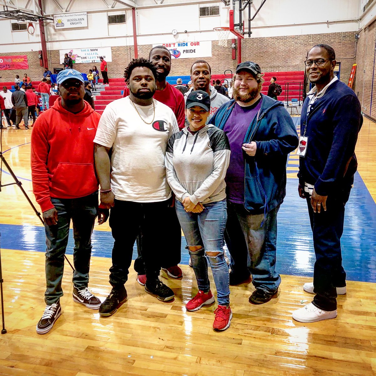 Young_Pros_Ent's tweet photo. The crew for the Bossier vs. Woodlawn broadcast. Cameramen: Ashton Brown, Matthew Kutcken
Graphic Producer: Brianna Mallet Commentators: Marcus Jones, Marcus Jones
Camera Switcher/Audio Engineer: Austin Brown
Director: Brent Latin
#YPETV #5thQuarterSports https://t.co/v7SF2ip0ha