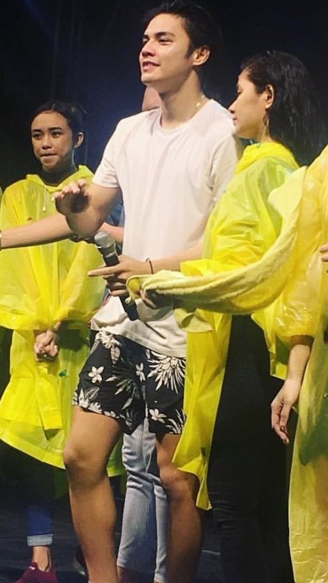 LoiNie_United's tweet photo. Napaka-proffesional ng Master namen. Straight from Dubai sumama sa parade at nagpaulan. All for the love.
Para sa Fantastica
Para kay Loisa.
Mabuhay ka R2! Kaya mahal na mahal ka nmen!
#FantasticaMMFFParade LOINIE
#FloaTASTICA
@iamAndalioLoisa @iamr2alonte https://t.co/l1Osbdk1aV