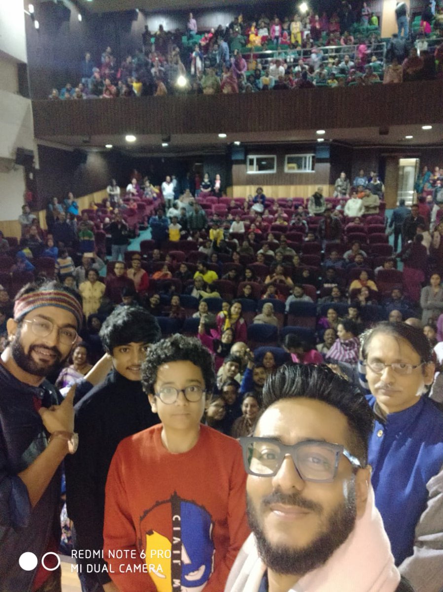 Team #AdventuresOfJojo receives housefull love at #StarTheatre . Thank you audience!