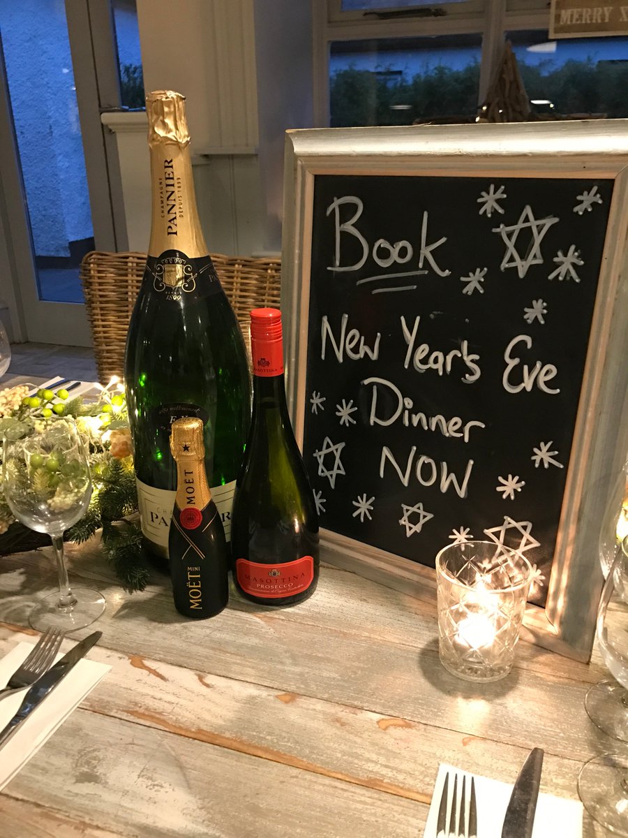 TidesGastroPub's tweet photo. Planning your New Year's Eve celebration? 🍾 Our chefs have planned a superb menu to kick start 2019. Call us on 053 9173300 to book your table. Celebrate with friends &amp; family #NYE #Newyearcelebration #bookatable #NYE2019 #wexford https://t.co/IpQ3adQczO