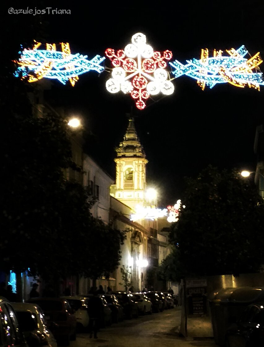 O, blanca Navidad.
#FelicesFiestasSevilla #NavidadEnTriana #Triana