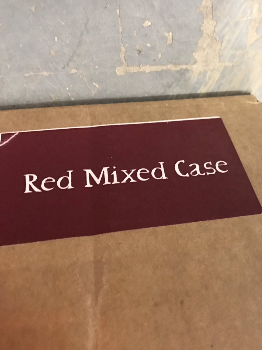 Most importantly the #wine ! #riverford <a href="/Riverford_Kent/">Hannah & Pete</a> #merryChristmas -
