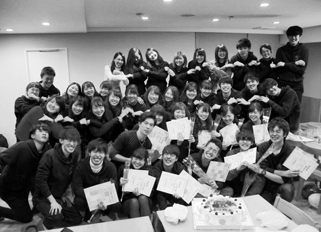 MtYosuke's tweet photo. みんないい笑顔じゃん！！
よく笑った2年でしたね
ありがとう！
#学生国際協力団体michiiii https://t.co/zmnqYcKrde https://t.co/Sijhv7ePq8