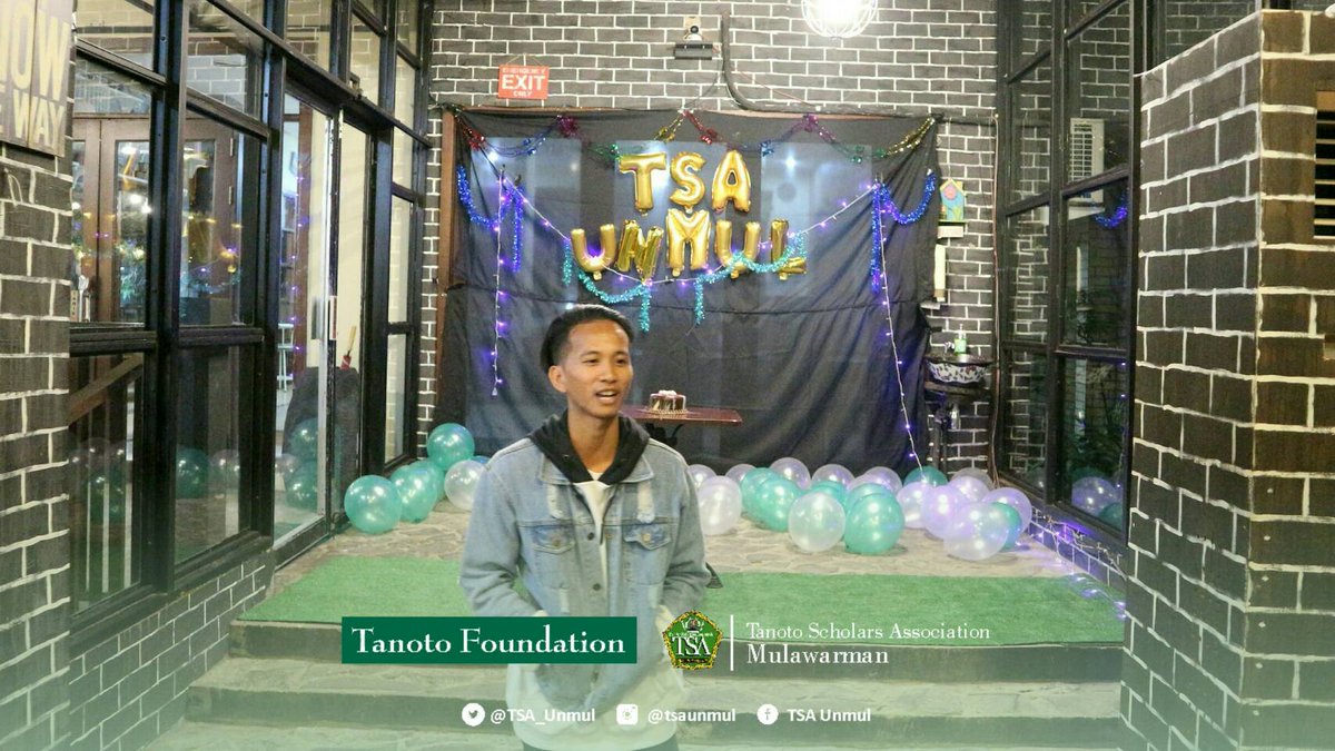 [ Malam Inagurasi ]  
.
Hai T.friends! 
TSA Mulawarman mengadakan diner bersama dengan teman-teman baru TSA Unmul 2018. Kami mengucapkan , Welcome to the club! Yeaay. 
Dan selamat buat ketua umum baru yg terpilih #tanotoscholars <a href="/tanotoeducation/">Tanoto Foundation</a>