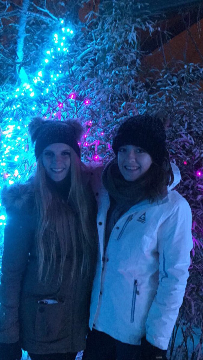 holly_painter8's tweet photo. Happiest of birthdays to my best friend on the planet💗💕💖 @_MariahGarrison You make my world turn and I hope today is nothing but the best. ONLY 36 HOURS UNTIL WE’RE TOGETHER AGAIN!!!🤪🤩😜🎉😉  Happy birthday my lady😘😘 https://t.co/kERpWKieVH
