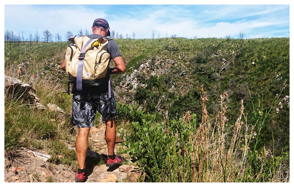 JacqMaraisPhoto's tweet photo. Exploring #3RiversTrail &amp; @jbaybikepark from #zebralodge. Perfect #NaturalMovement terrain 4 @veryvivolicious #sway shorts, @VIVOBAREFOOTZA #PrimusTrailSG &amp; @sealandgear
#Roamer pack. 📸 on @SonyXperiaZA #xz2 // @VIVOBAREFOOT @TribalTourist #discovernewpaths #ifollowthetribe https://t.co/bN8T8gPcSz