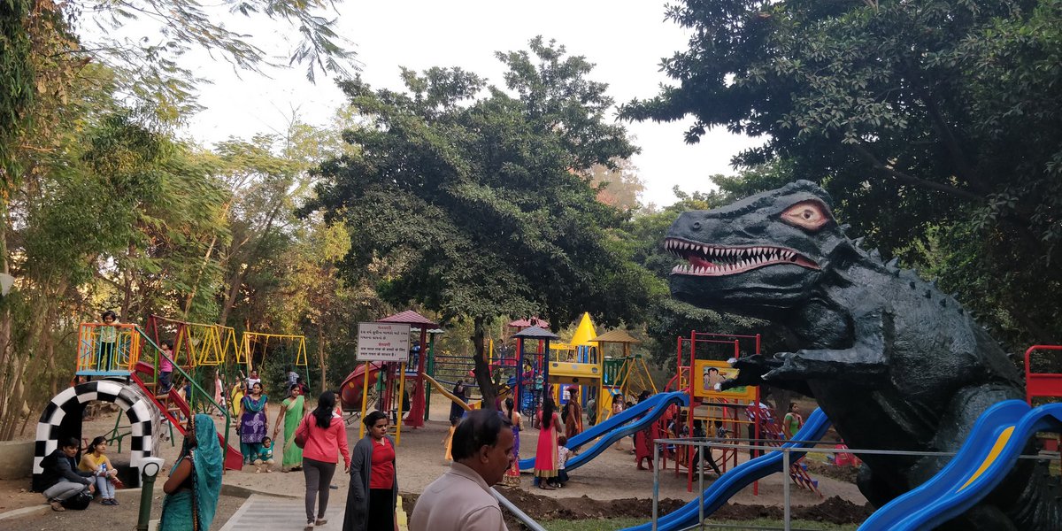 Comdoab's tweet photo. Pipariya Garden. Great place for kids. #SilvassaIsUpgrading https://t.co/kVuzdZ8tSr