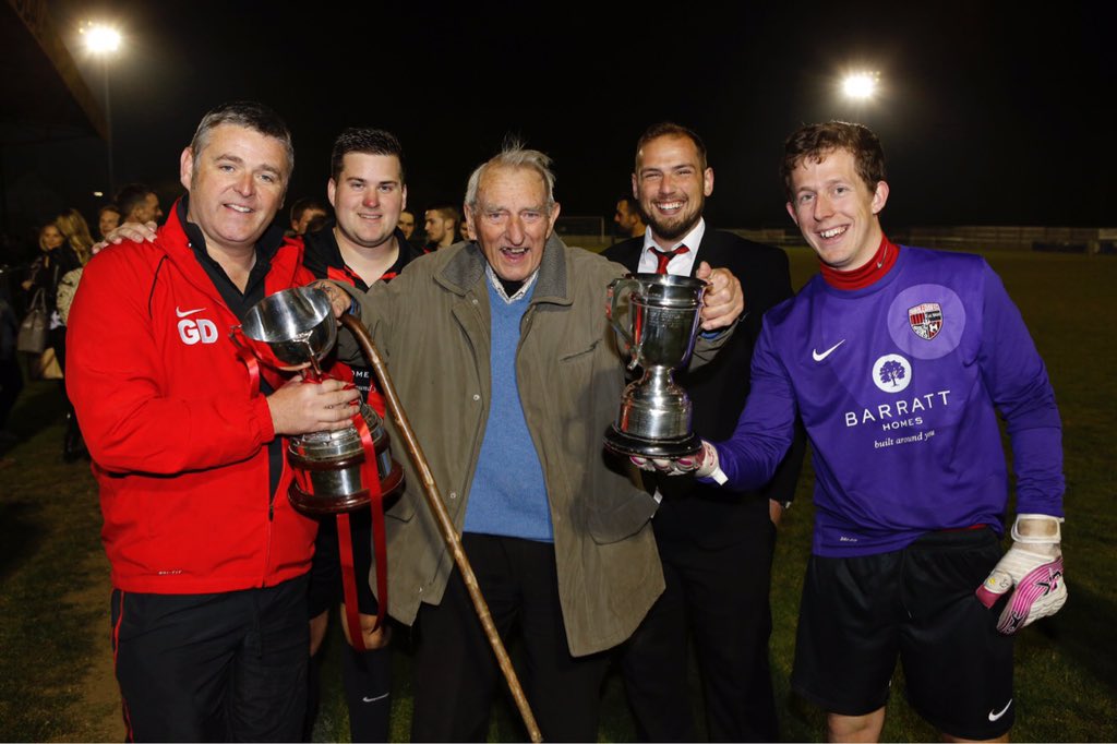 HambledonFC's tweet photo. Happy 90th Birthday to Club President Mick Coleman. He has pretty much done every job at the club since joining on a big money move from Bramley FC in the 50s. A true legend of the club and Mr Hambledon
#president #mrhambledon #hambledon #legend #coyds #surreyfa https://t.co/9DL3mdv8kM