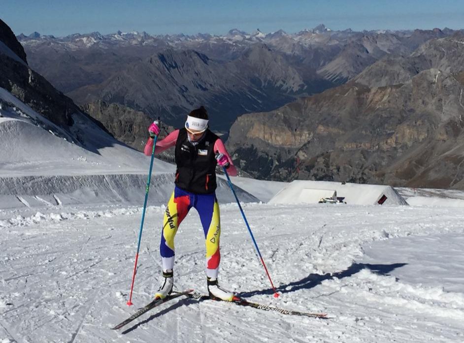 FAEAndorra's tweet photo. LA NOTÍCIA DEL DIA‼️#CarolaVila assoleix l’objectiu del 🔝10 a la Copa d’Europa de 🇮🇹 #Valdindentro . 😍😍 Crònica i declaracions de Carola i també de l'entrenadora @OrgueLau 🇦🇩"Estem contents i creiem que podem estar allà"  ▶️ https://t.co/0NNBlTkVMk @AndbankAND @Naturlandia https://t.co/K0lfs6S3z7