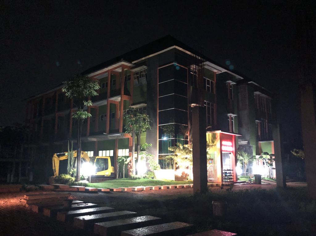 FushaAl's tweet photo. Malamnya Al Fusha kala santri liburan....

Santri Al fusha, jangan lupa Tugas Rumah selalu diisi ya.... https://t.co/F3NvzUkKxA