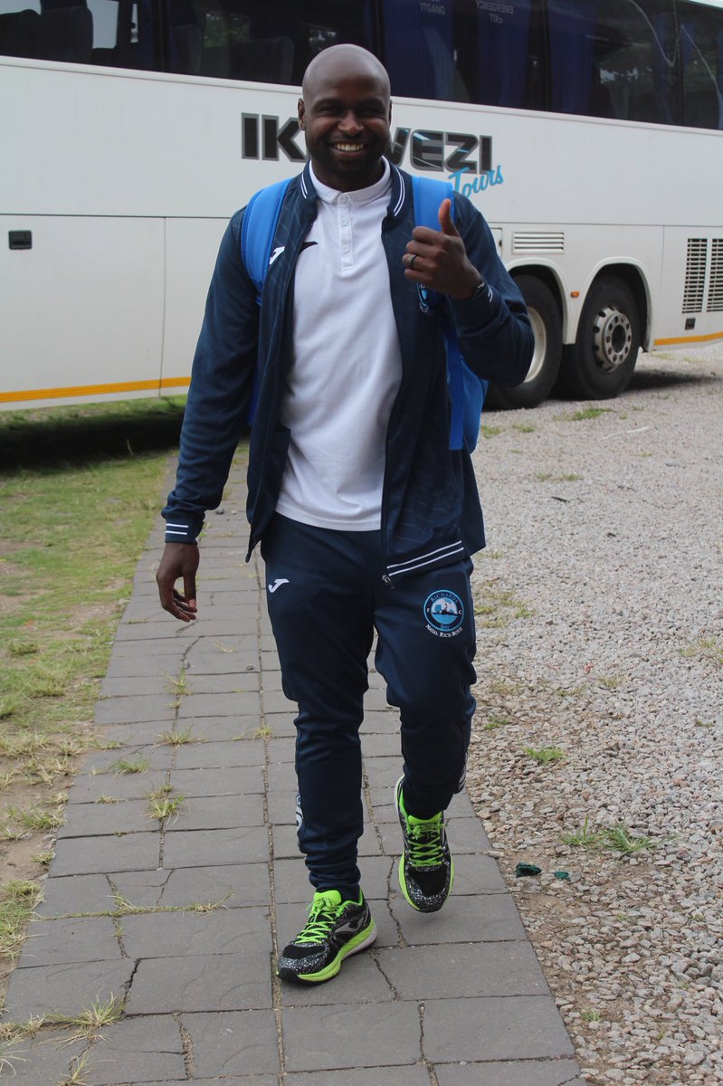 The team has arrived at uMhlathuze Sport Complex as they will be taking on TTM FC 
#NatalRichBoyZ💙