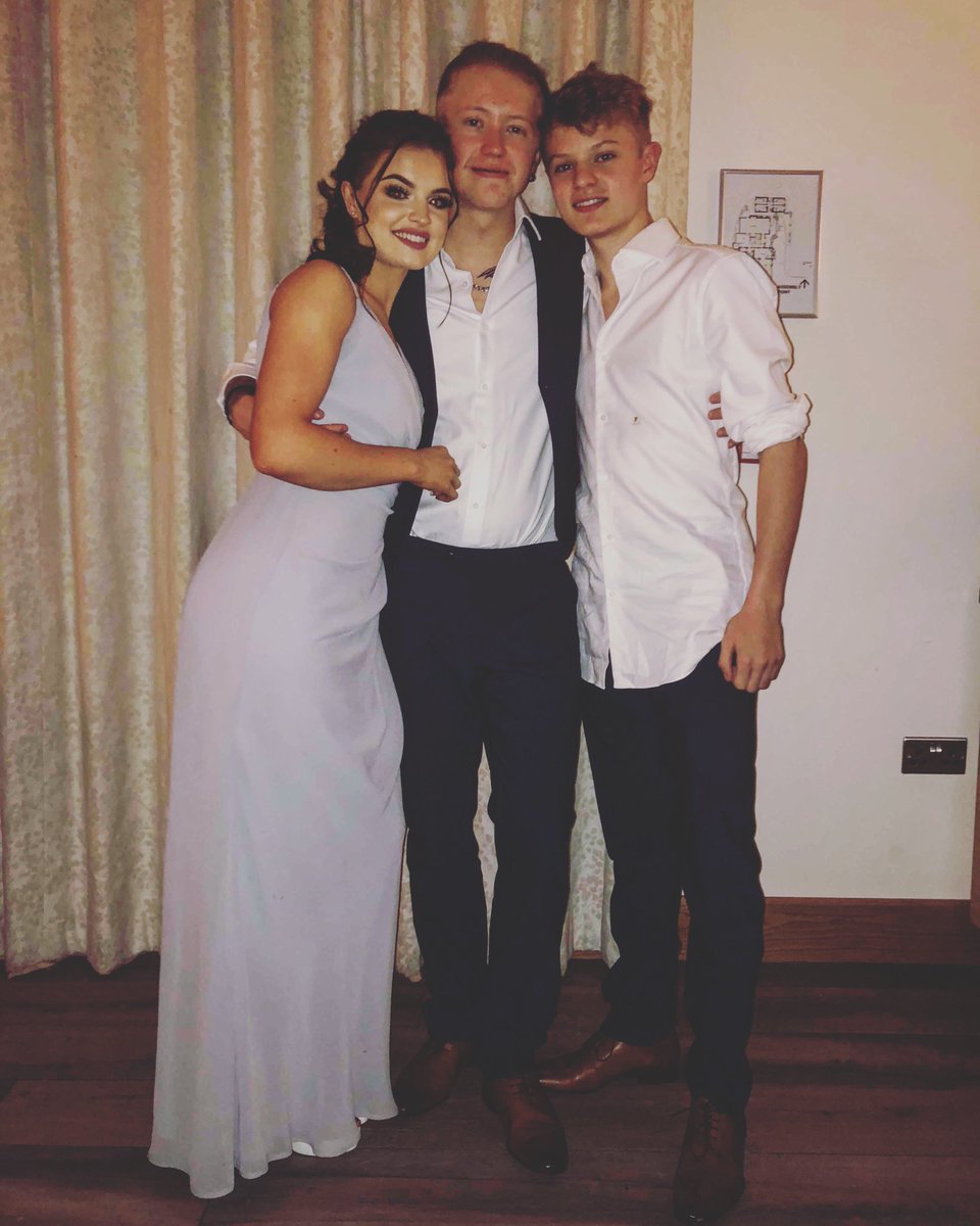 Elliot Green tweet media