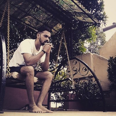 rajrax4's tweet photo. #NewProfilePic https://t.co/mBrfx1BFVE