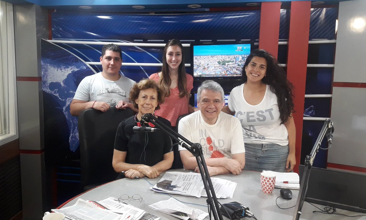 📻 El equipazo de #LasCosasClaras se despide hasta 2019.
Gracias por acompañarnos cada domingo. 💕
<a href="/marinoclara/">Clara Mariño</a> <a href="/55rlm/">robertomartinez</a> <a href="/magaschlocu/">Maga Schwartzman</a> #Nehuen