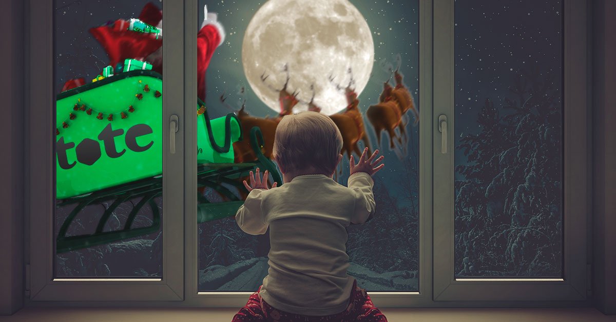 Who's ready for Christmas? Here at Tote we wish we were able to help Santa's Elf's with his delivery's this year, but we promise the wait will be worth it! #christmas  #xmas #swindon #delivery #app #courier