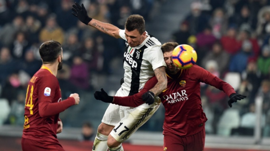 LDNFE's tweet photo. Juventus 1 Roma 0: Mandzukic adds to Di Francesco torment

Mario Mandzukic struck the only goal restore Juventus' eight-point lead atop Serie A as the champions eased past Roma. https://t.co/2tOCAU5nh1