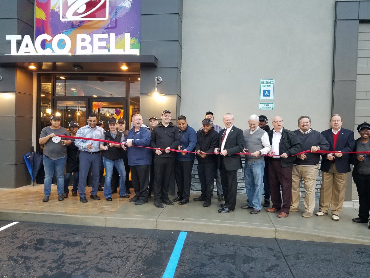 JWilsonCCMS's tweet photo. Clay City Council welcomes the newest business Taco Bell to the city.  Students when you return to school in January, don't forget to stop by and get something to eat. https://t.co/1NNMdgTnh2