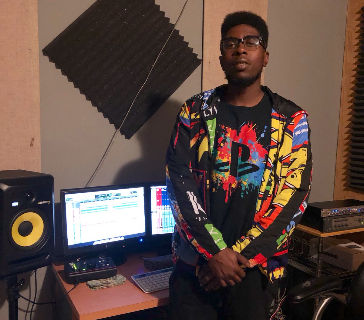 EvenformStudios's tweet photo. BP hit the new Studio B. With two studios, three engineers, and being open 24/7 never worry about finding a time to get in Evenform Studios🔥 -Zach https://t.co/F2py3OsvqP