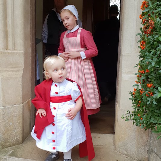 Me and my big sister Katie at #KentwellHall for #Dickensian #Christmas this year. Mummy says that I look like a tiny #Victorian #snowman!  #ArmyOfBlonde #TeamDB