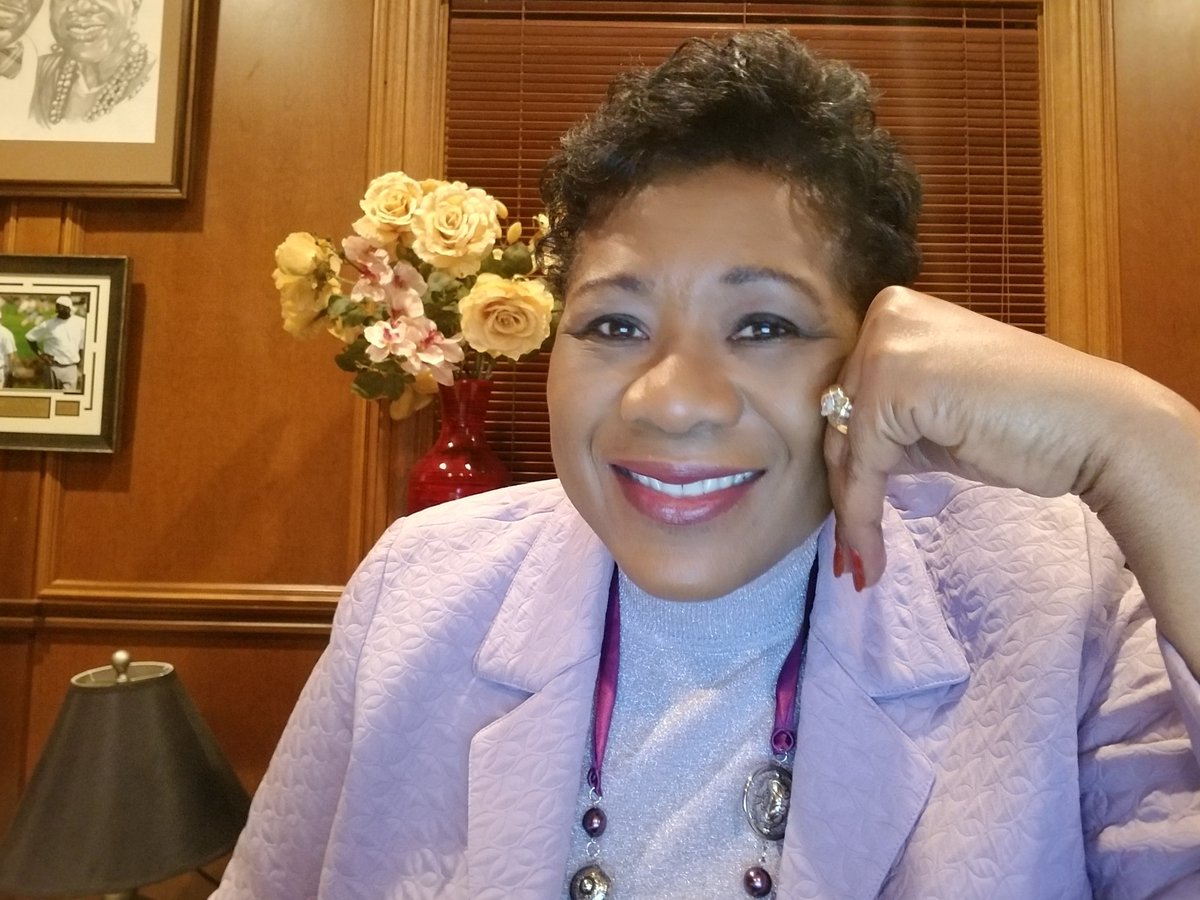 Tina Patton tweet media