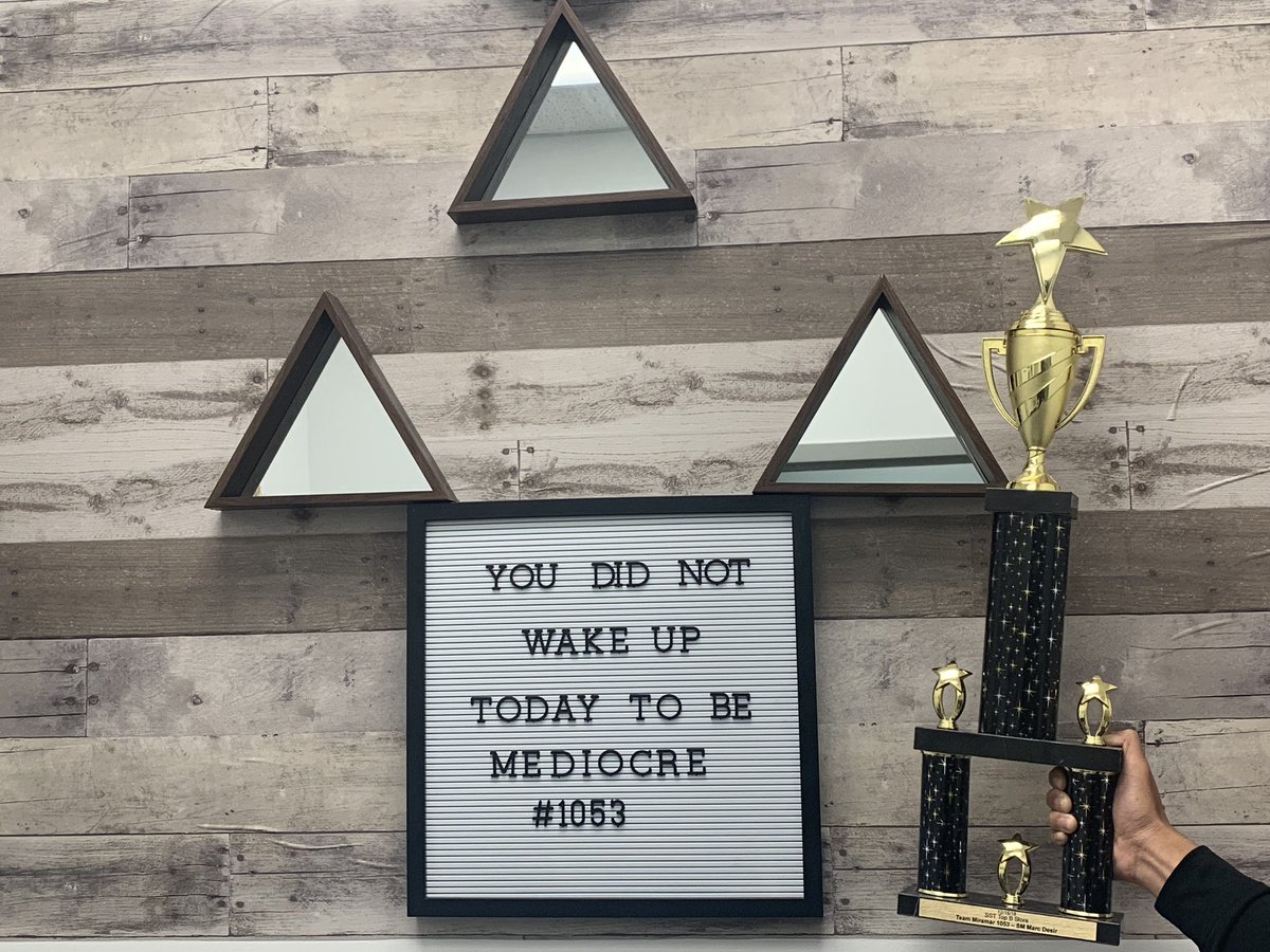 JROSELL01's tweet photo. Congrats @MarcFromSprint & Team Miramar for leading the way for SFL in volume on our last Sizzling Saturday back to back! Not only Top B store, THE TOP store, 2nd in the @SprintSouthEast Region!! Well done! Trophy π looking nice! Way to represent #broami ππ₯Thanks @EddiePryor7 https://t.co/0sXG5dtKyv