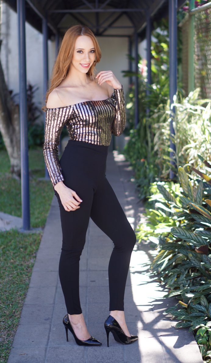 DEBATE sobre belleza, guapura y hermosura (fotos de chicas latinas, mestizas, y de todo) - VOL II - Página 2 DvH3fHdVAAAGGaE?format=jpg&name=medium