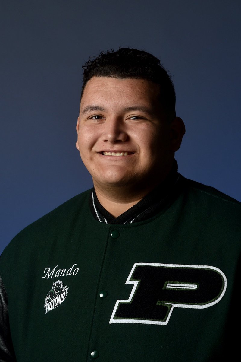 vcspreps's tweet photo. The Star reveals its selections for the top football players on offense in the area for the 2018 season.
https://t.co/JWwvXEn7NG https://t.co/5VHiBJSAUi