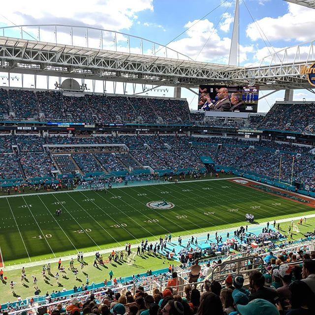 #JaguarsGameDay bit.ly/2Si3P3E