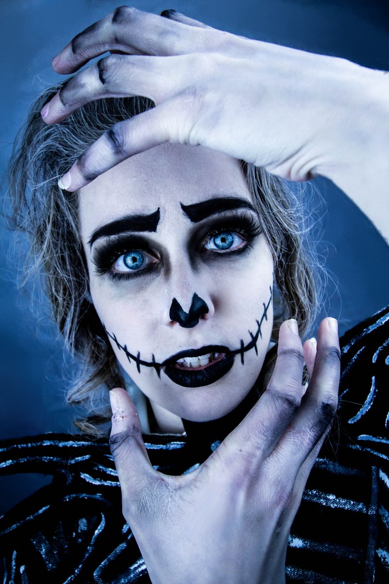 EthBailey's tweet photo. Yet again, I loved this shoot! Beautiful Jack Skeleton 
#Christmas #nightmarebeforechristmas #genderbend #beauty #cosplay #photography #portraiture https://t.co/Hd2jsz4E59