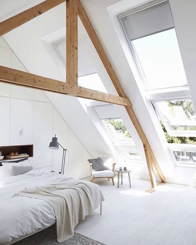 #HighCeilings and #NaturalLight are a killer combination. ⚡️ bit.ly/2EGiIZv