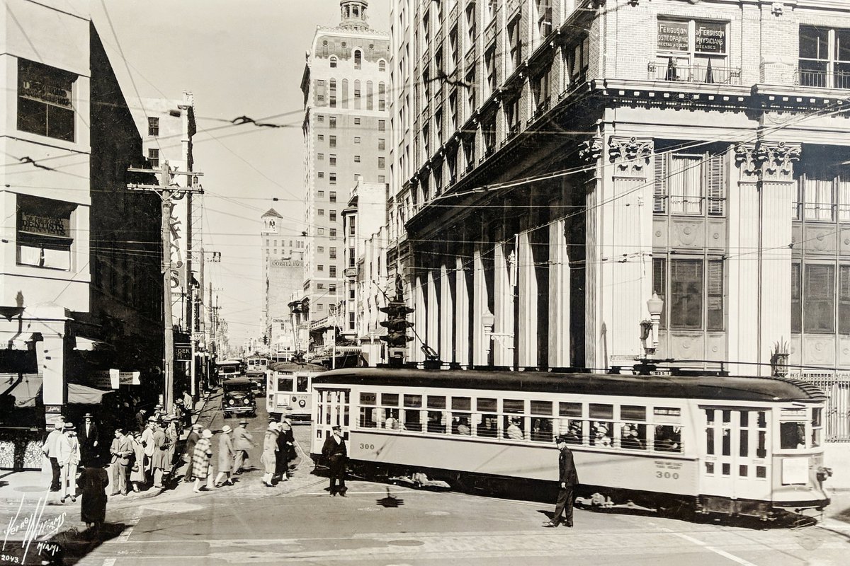transitmiami's tweet photo. PSA: @HistoryMiami reminds us that #Transit in #Miami wasn't always as deplorable as it is today. Sad to see the vast transportation system that once connected Miami, Miami Beach, Coral Gables, and beyond.
#NotifyMiami https://t.co/LDeJcRFgiT