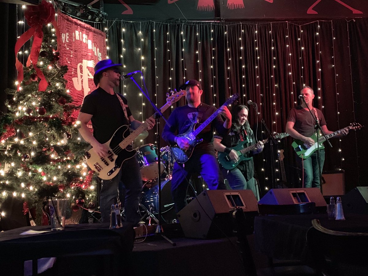 LabTekProd's tweet image. Rocking out with Outlet