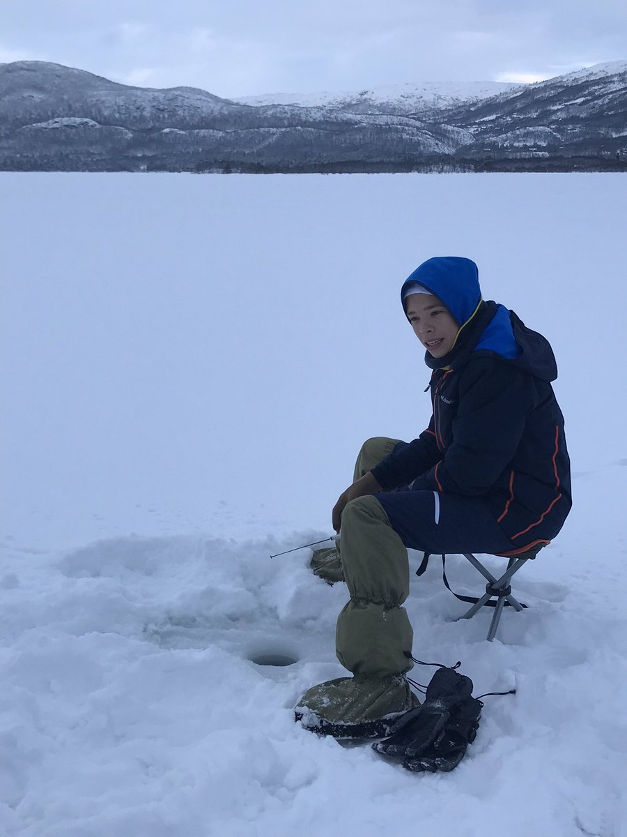 BeneSingapore's tweet photo. Well ... almost 😇💫... Ice fishing ❄️🇳🇴! 
@MissJMaltby @MikeBloy74 @KSABScience @KingsAlBarsha https://t.co/NzYfJDG5xu