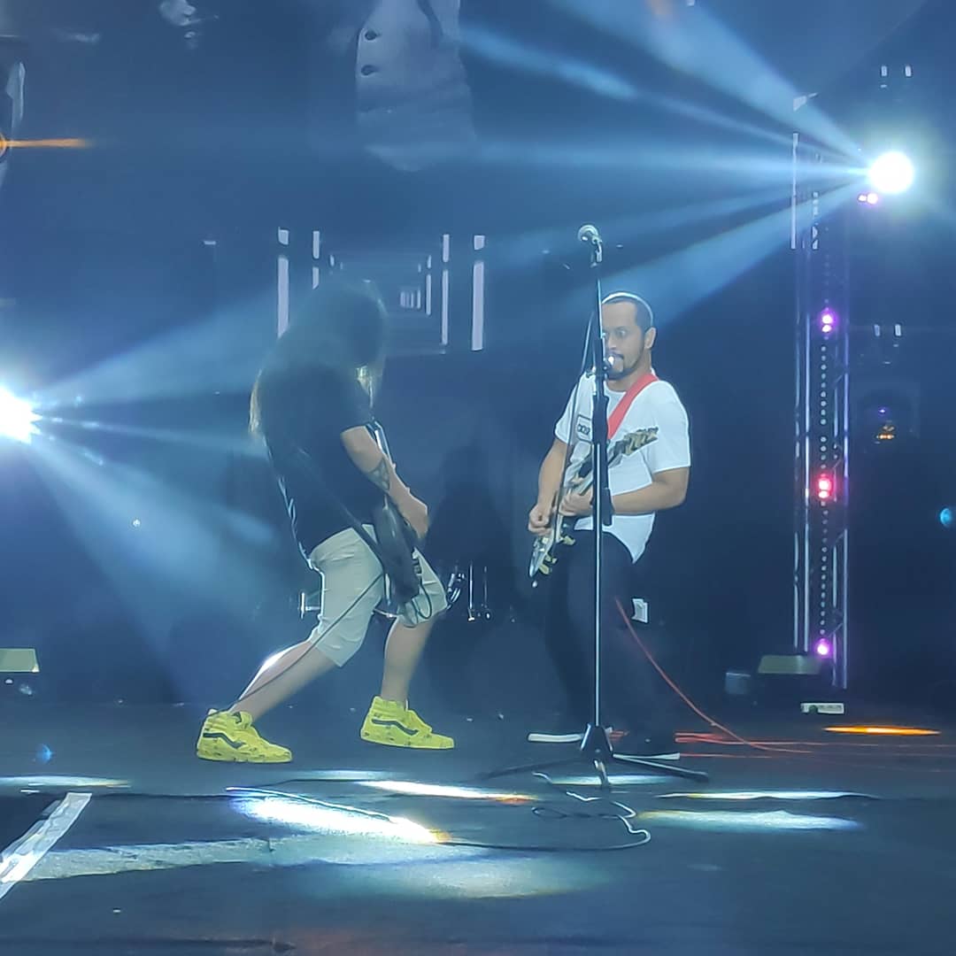 Perform keren dari <a href="/PASbandOfficial/">PAS Band</a>
Live streaming klik bit.ly/2AglotI.
#BEDAITUHEBAT #RadioShowtvOne